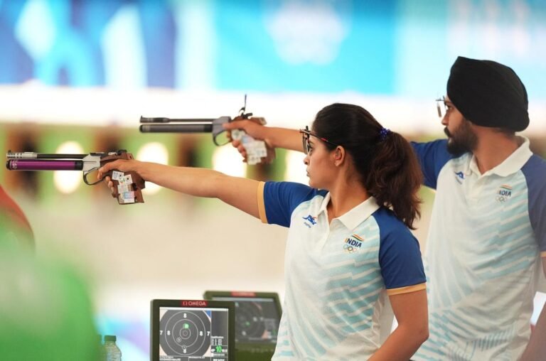 Bhaker-Sarabjot Duo Advances to Bronze Medal Match in 10m Air Pistol Mixed Team Event