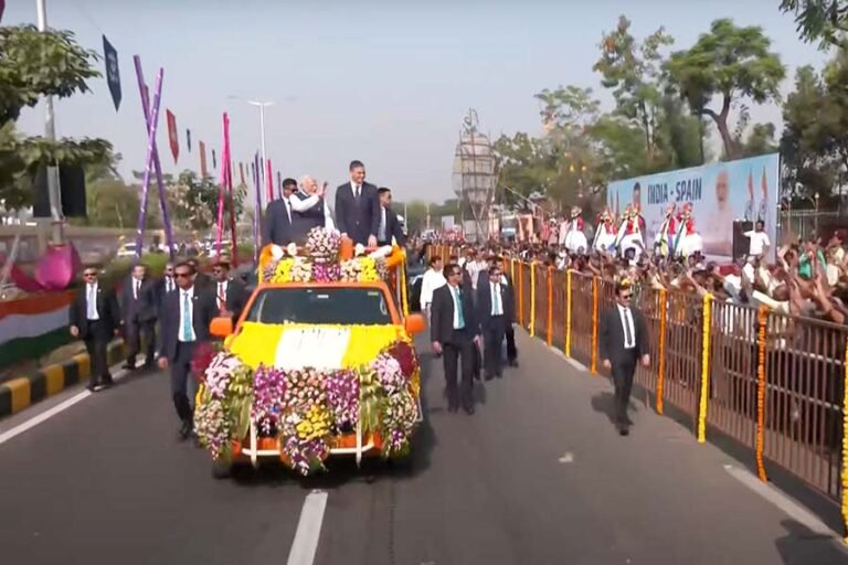 PM Modi and Spanish PM Sanchez Lead Vibrant Roadshow in Vadodara