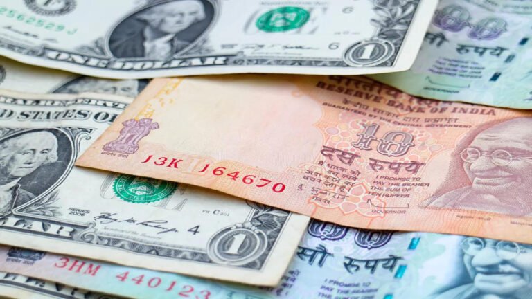 “Rupee Declines by 1 Paisa to 84.07 Against US Dollar in Early Trade”