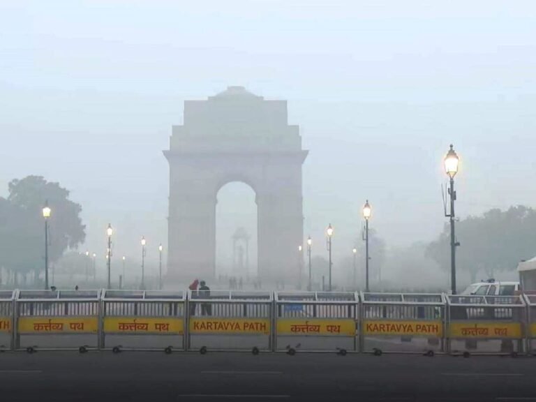 Delhi Blanketed in Toxic Haze as Air Quality Plummets to Severe Levels in Several Areas