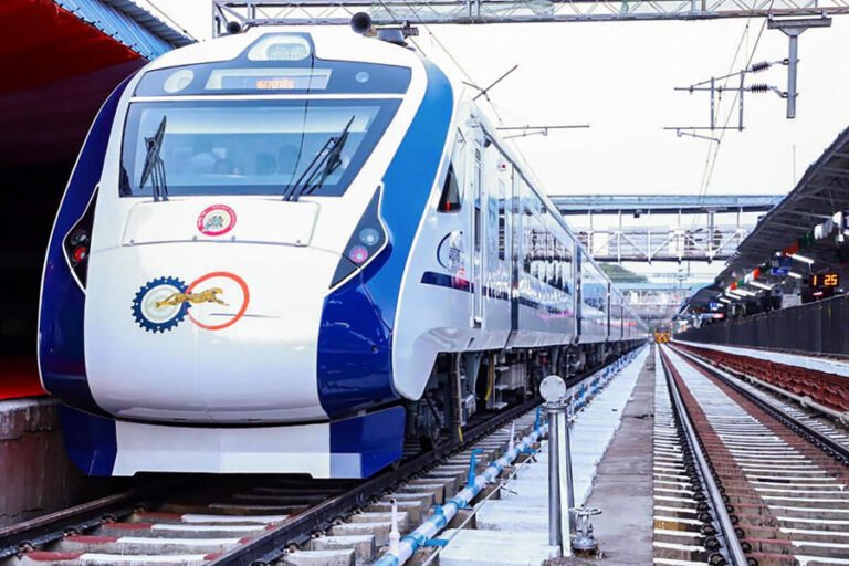 PM Modi to Inaugurate Kashmir-Delhi Vande Bharat Express in January: MoS Railways