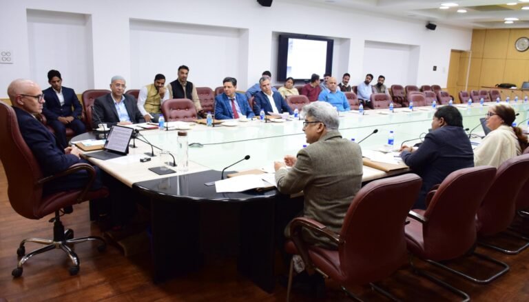 Chief Minister Omar Abdullah Reviews Functioning of General Administration Department