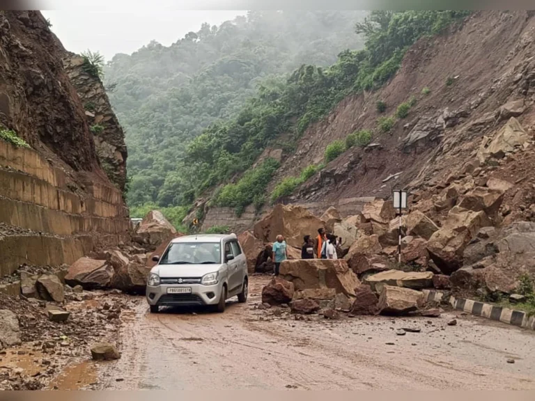 Major Roads Blocked; Landslides Hit Rajouri Amid Heavy Rains, Roads Blocked, Houses At Risk
