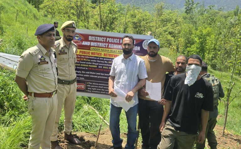 Kulgam Police Retrieves State Land Worth ₹1 Crore From Drug Peddler In Devsar
